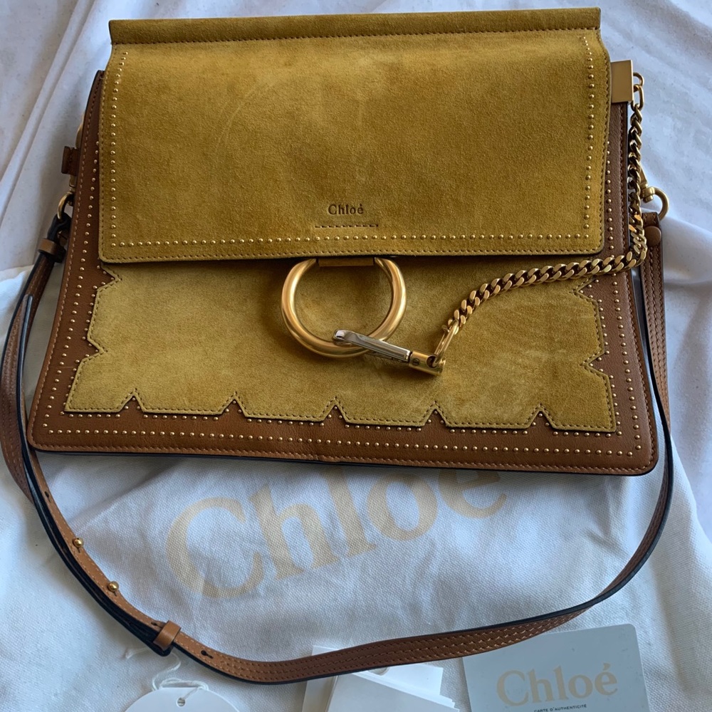 Chloe Faye Medium Shoulder Bag
